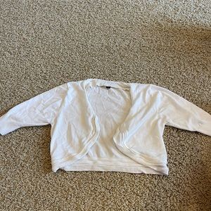 Women’s White Cropped Sweater Shawl